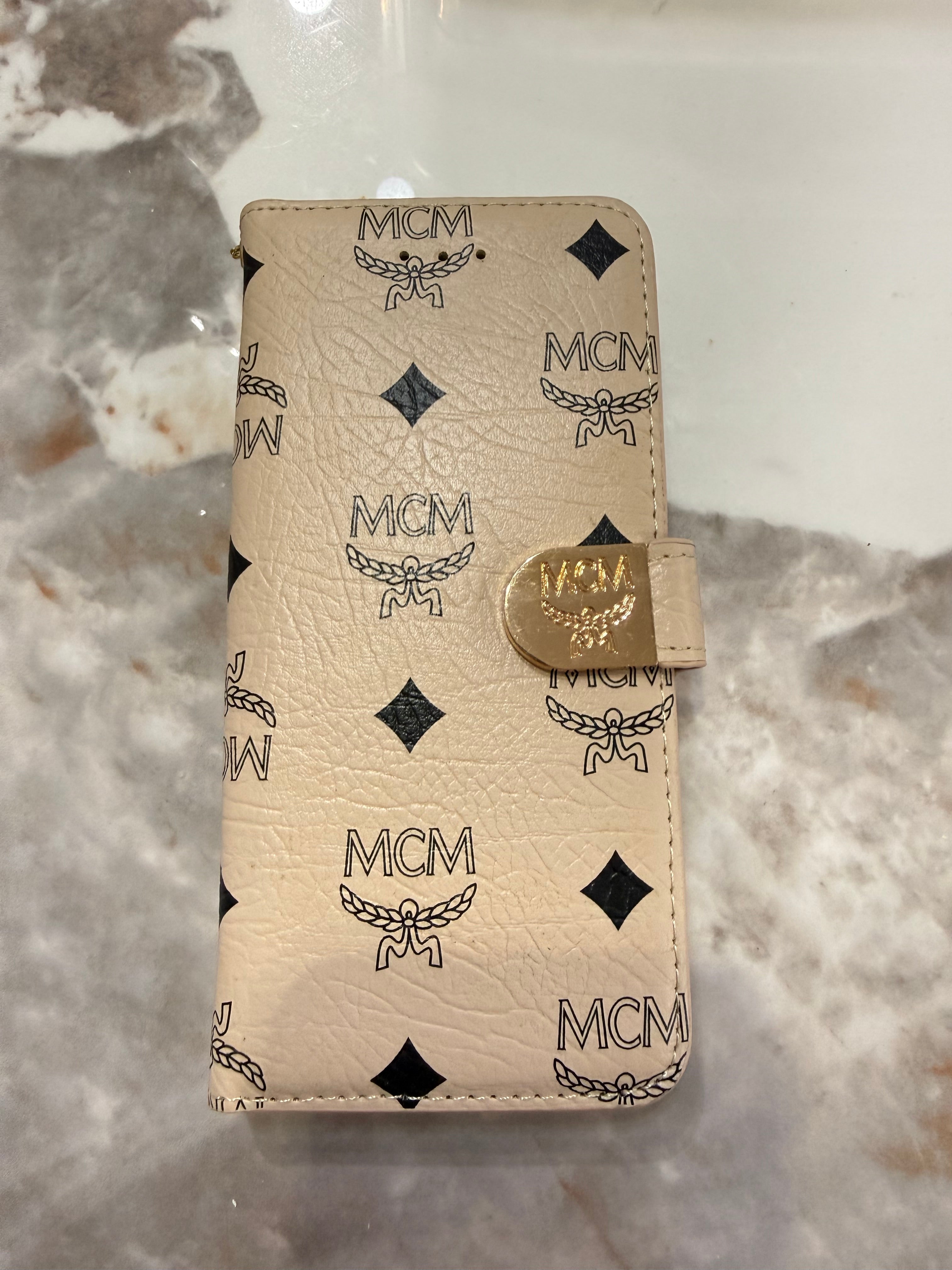 Mcm Universal phone case fit both iPhone and Samsung