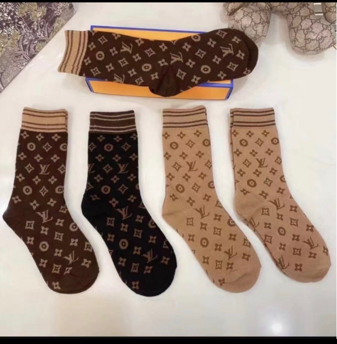 Lv Premium Classic Monogram Crew Socks