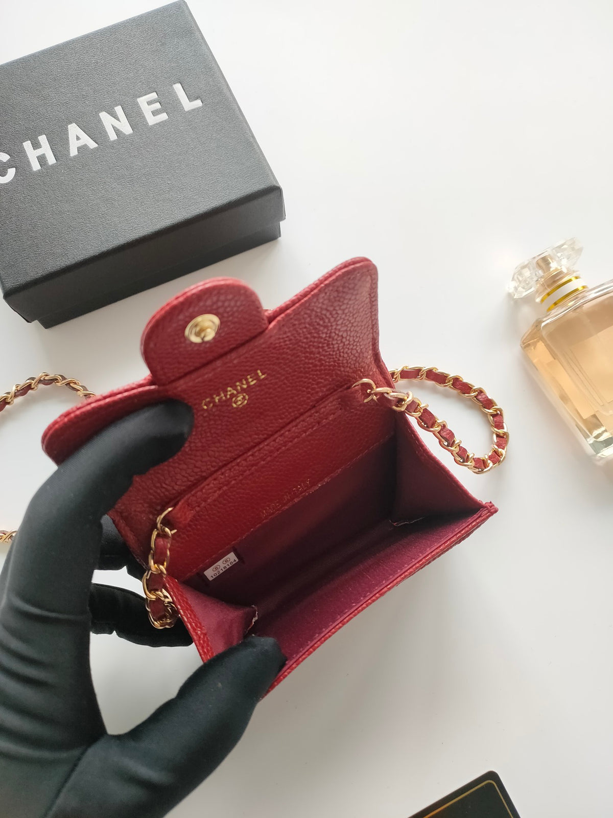 Quilted Leather Card Wallet on Chain | Red & Gold Crossbody Accessory
