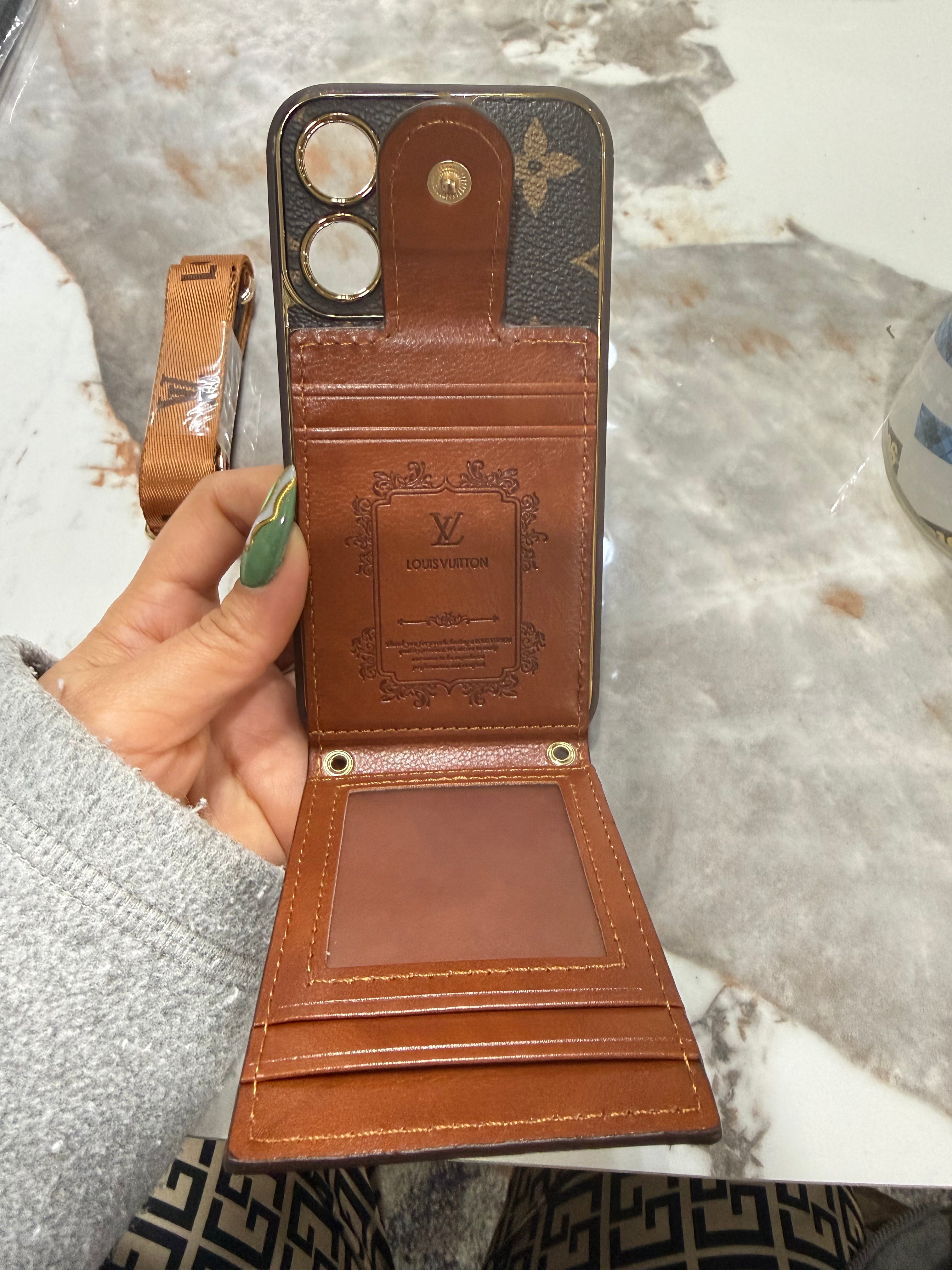 Lv Monogram iPhone Case with Integrated V-Pocket Card Holder