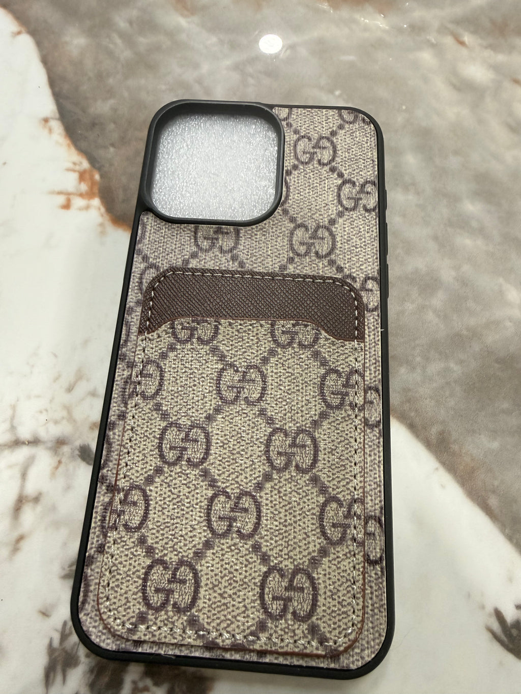 Gg Designer Style Monogram iPhone Case with Integrated Card Wallet – Timeless Elegance