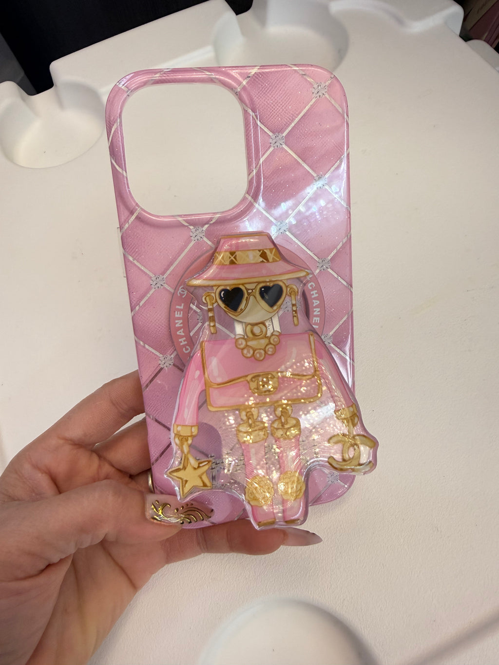 Pretty in Pink: Quilted Luxury Fashion Robot iPhone 17 pro max Case