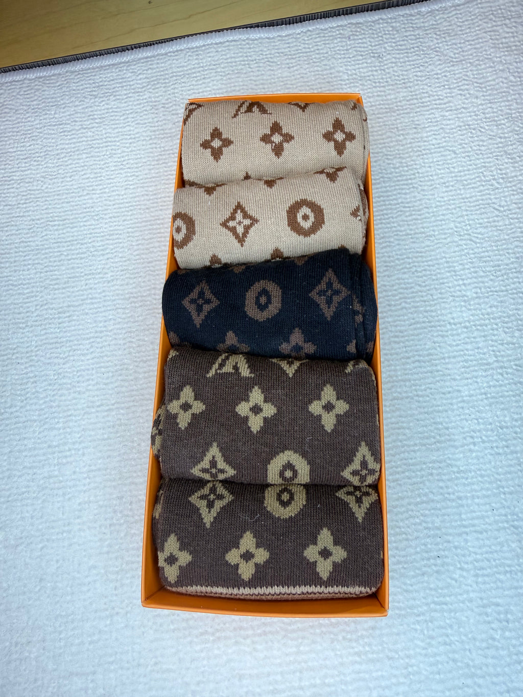 Classic Monogram Crew Sock set with gift box